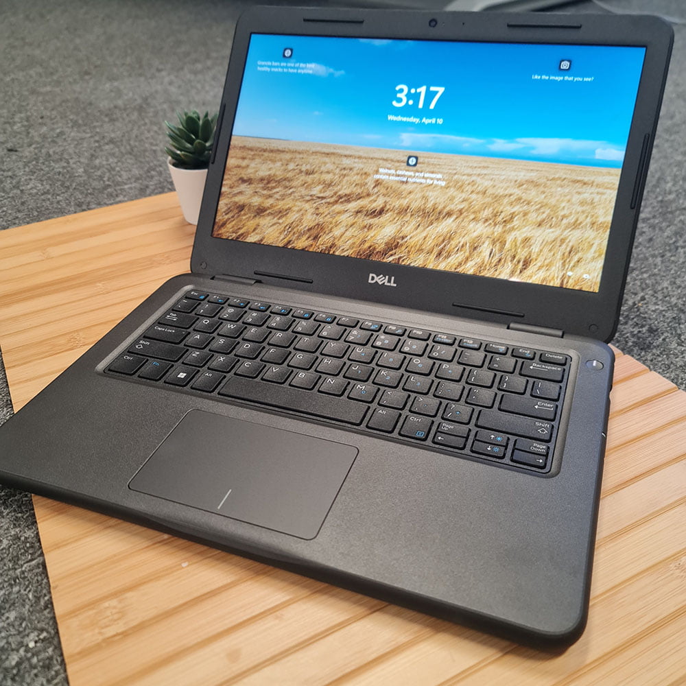 Notebook Dell Latitude 3310 Core i3-8145U 2.5GHz